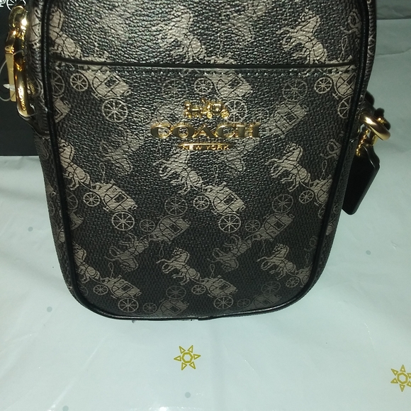 Coach Bag - Picture 4 of 4